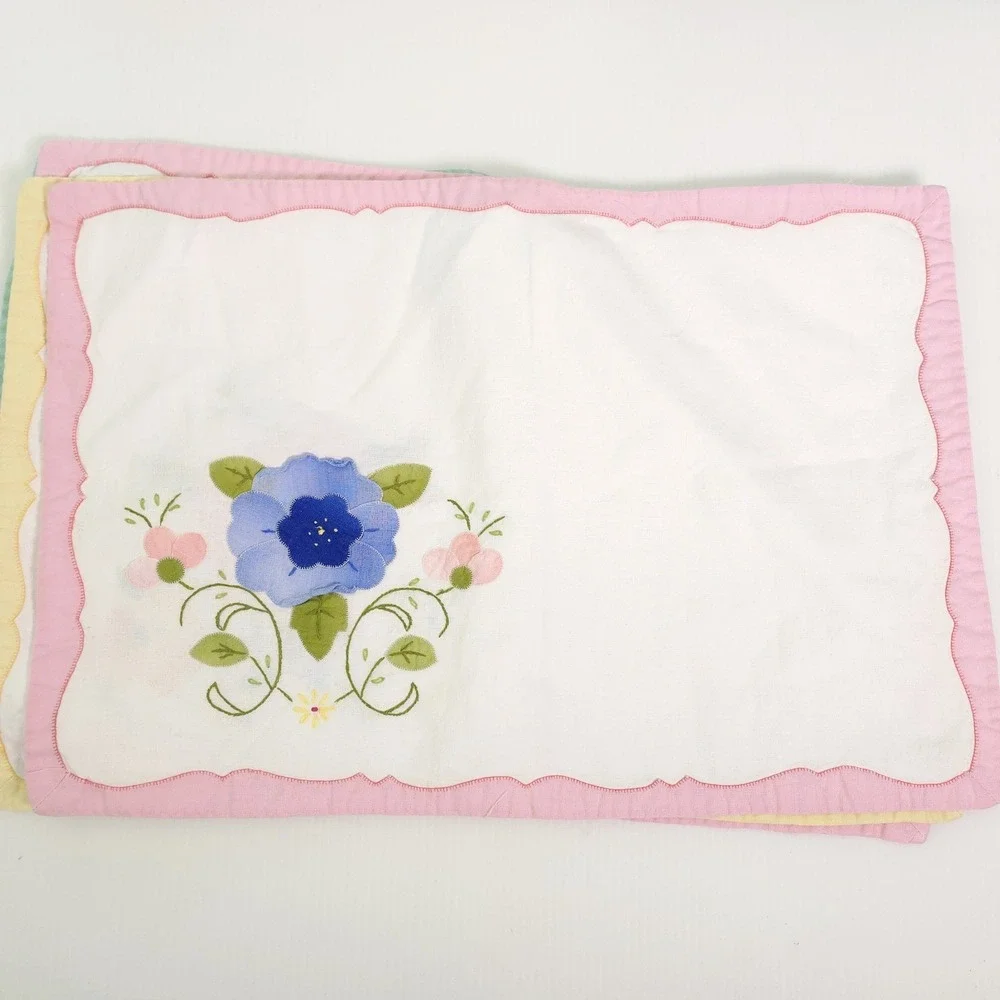 6 Vintage Fabric Placemats Applique Flowers Rectangle Place Mat Pastel